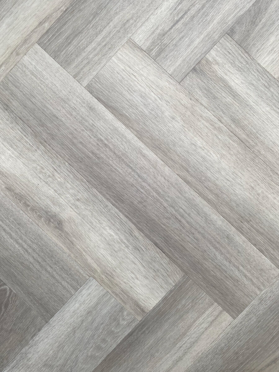 HTT Obsidian 9mm Herringbone — Estate Grey Oak
